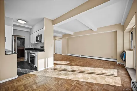 80 E Hartsdale Avenue Hartsdale NY 10530