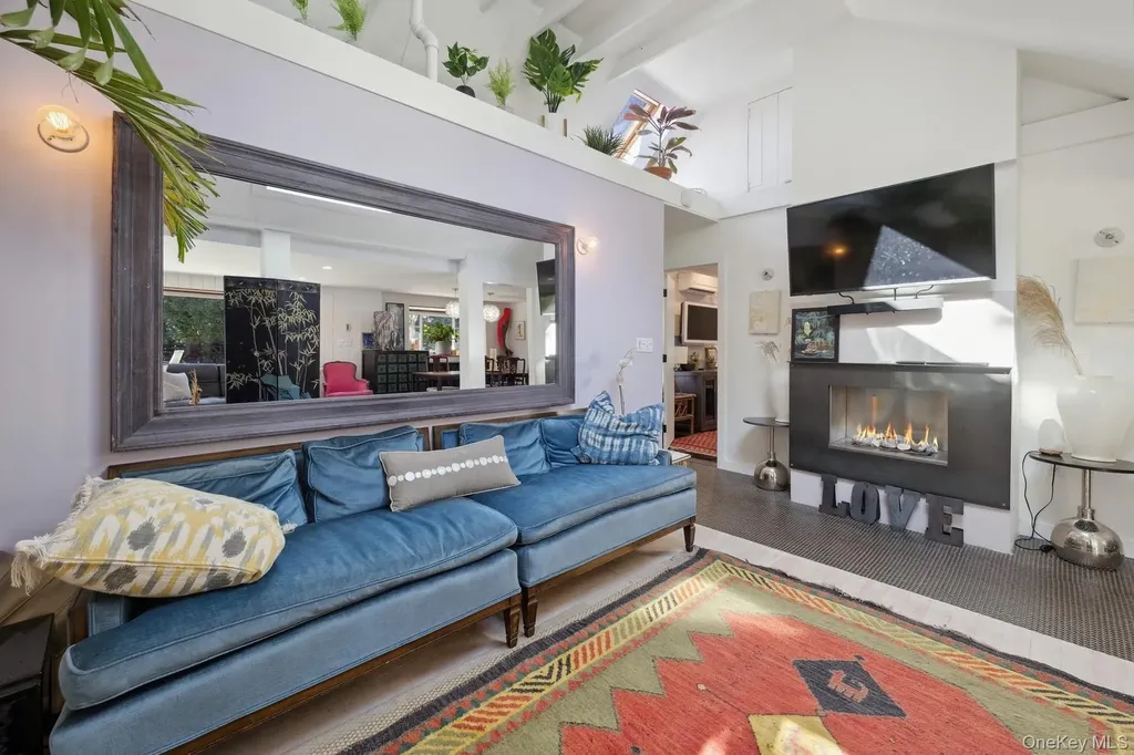 1 Burkeshire Drive Sag Harbor NY 11963
