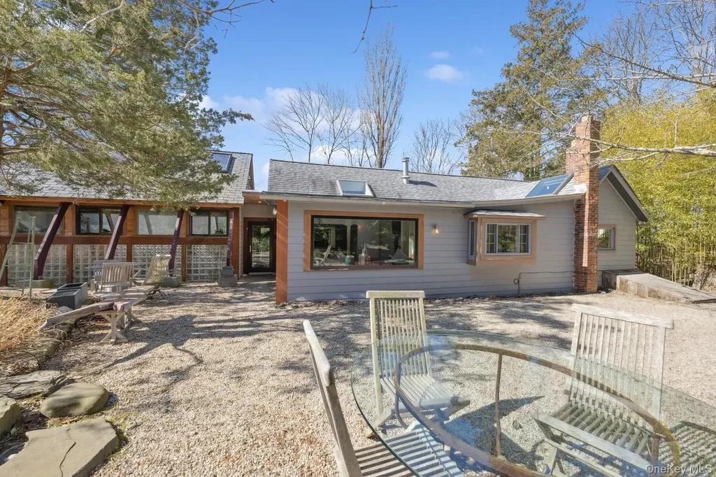 1 Burkeshire Drive Sag Harbor NY 11963