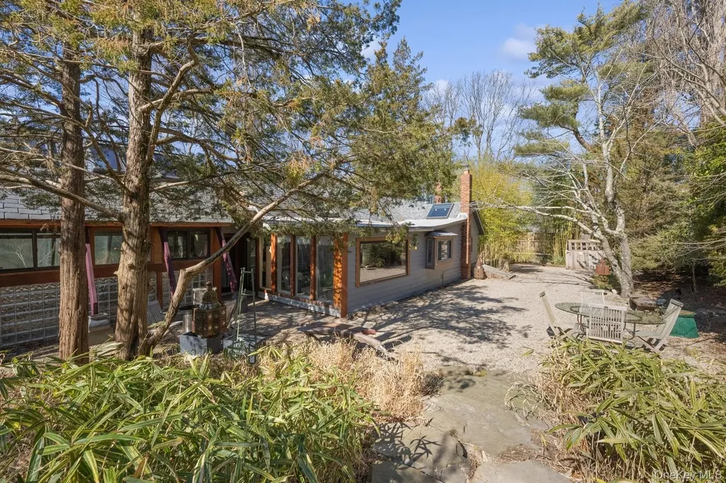 1 Burkeshire Drive Sag Harbor NY 11963