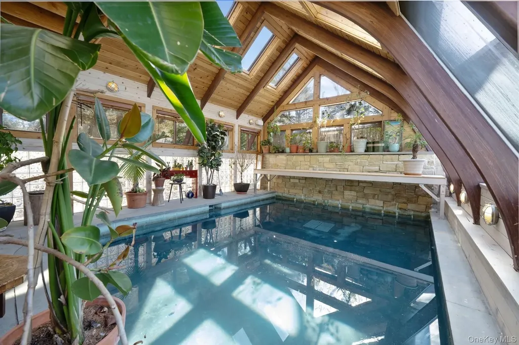 1 Burkeshire Drive Sag Harbor NY 11963