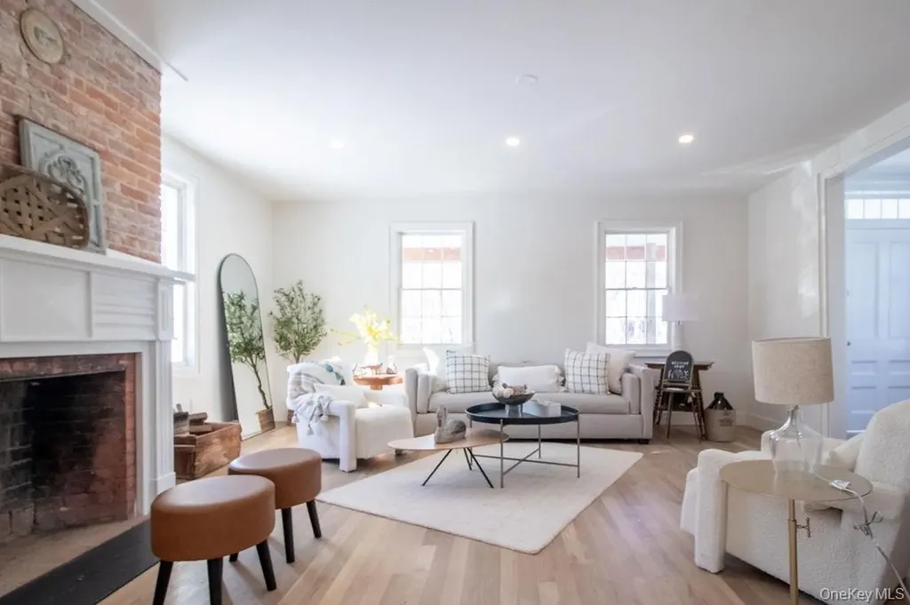 18 State Route 55 Napanoch NY 12458