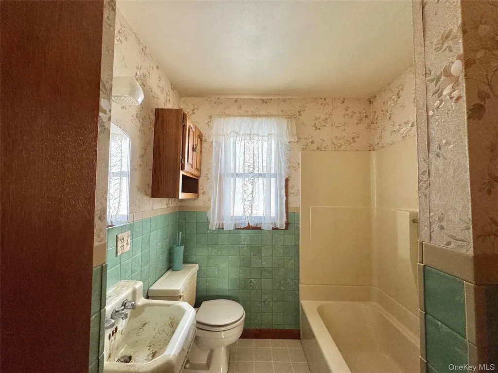 142 Broome Street Catskill NY 12414