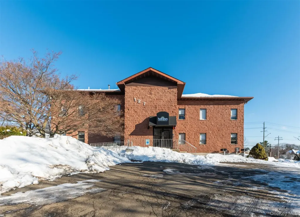 127 Route 59 Monsey NY 10952