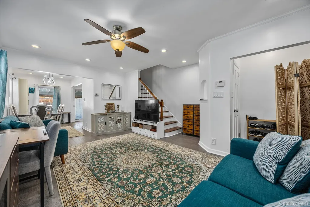 77-17 85th Street Glendale NY 11385