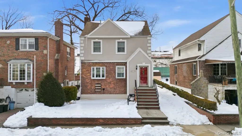 238 Kimball Terrace Yonkers NY 10704