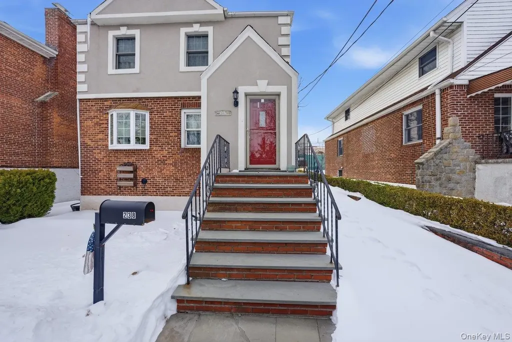 238 Kimball Terrace Yonkers NY 10704