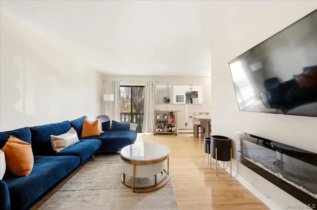 14 Granada Crescent White Plains NY 10603