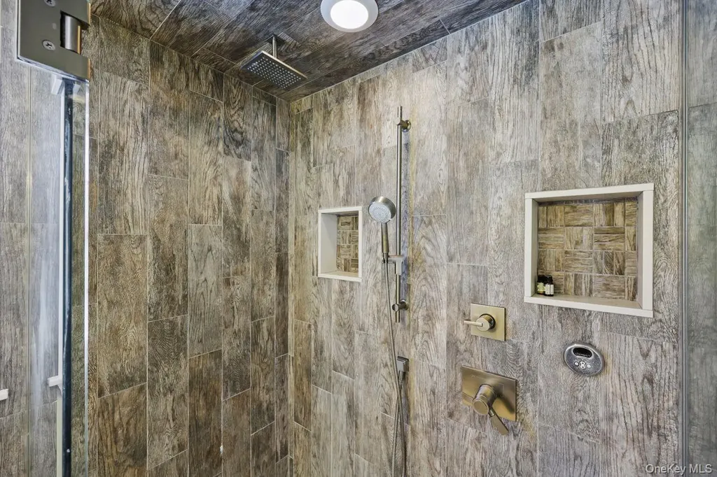10 Jennifer Lane Carmel NY 10512