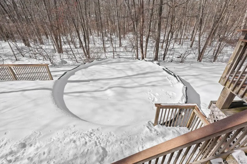 10 Jennifer Lane Carmel NY 10512