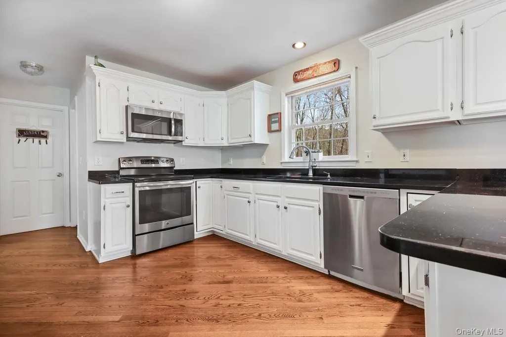 10 Jennifer Lane Carmel NY 10512