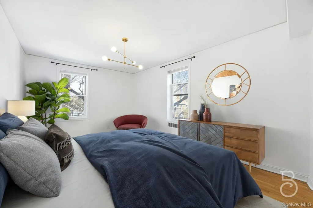 76-12 35th Avenue Jackson Heights NY 11372