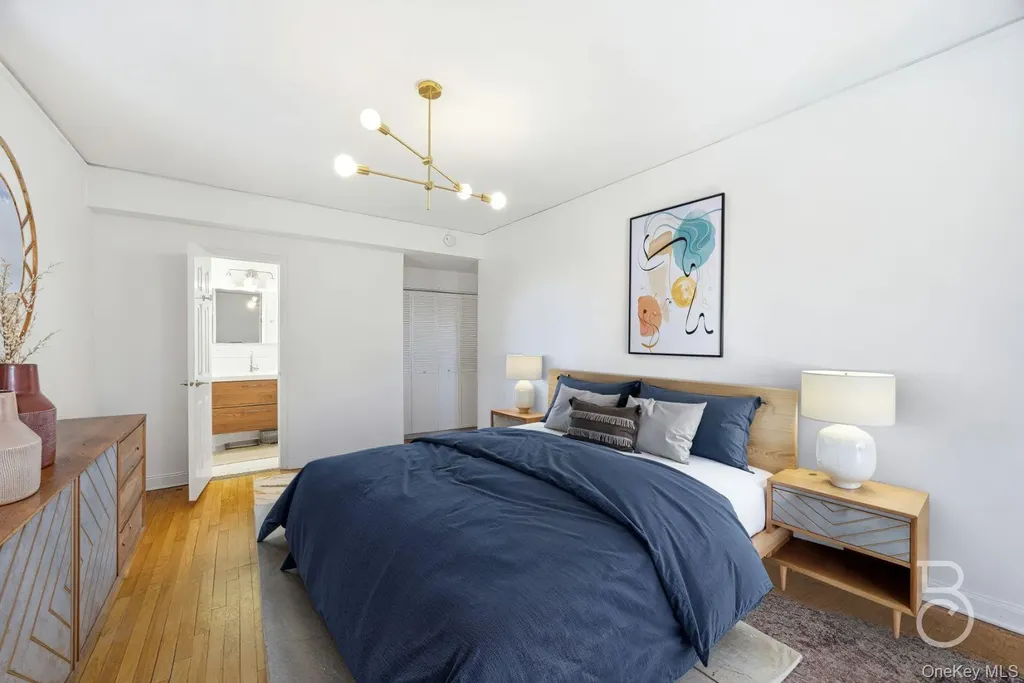76-12 35th Avenue Jackson Heights NY 11372