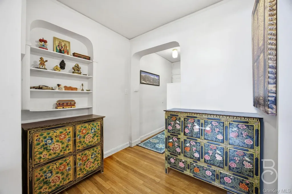 76-12 35th Avenue Jackson Heights NY 11372