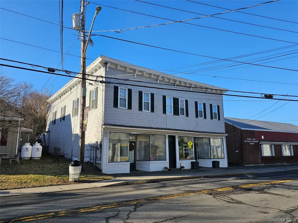 94 Main Street Claverack NY 12565