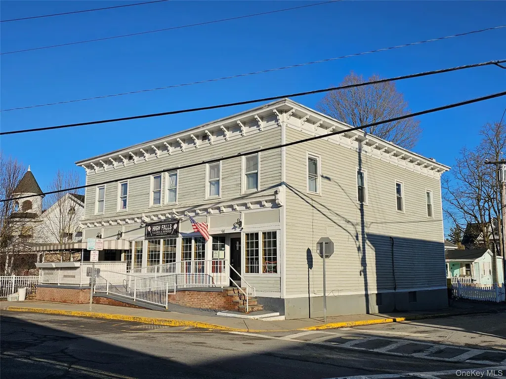 94 Main Street Claverack NY 12565