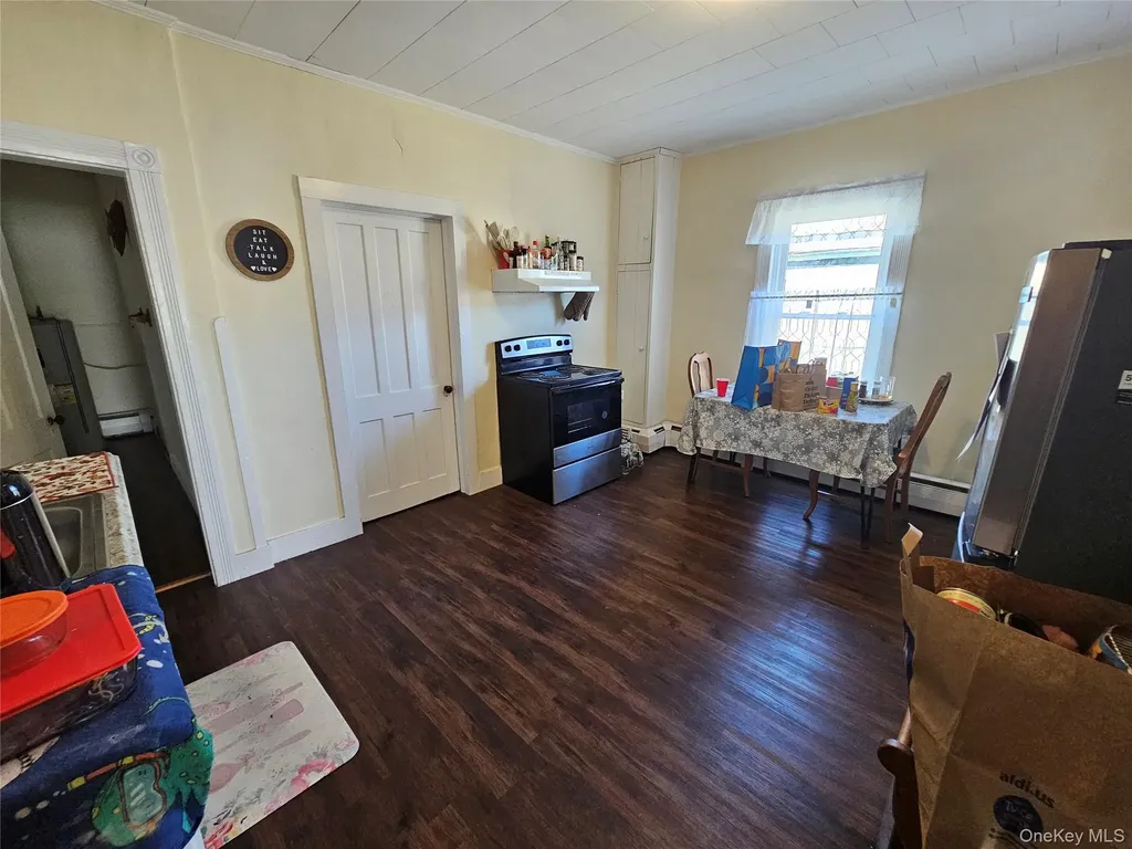 94 Main Street Claverack NY 12565
