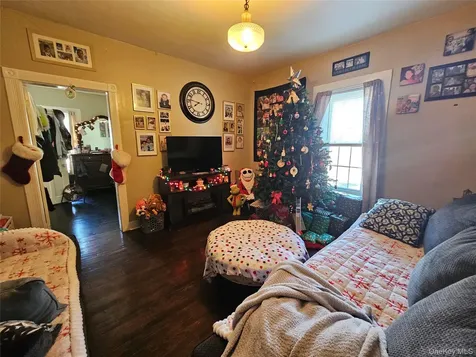 94 Main Street Claverack NY 12565