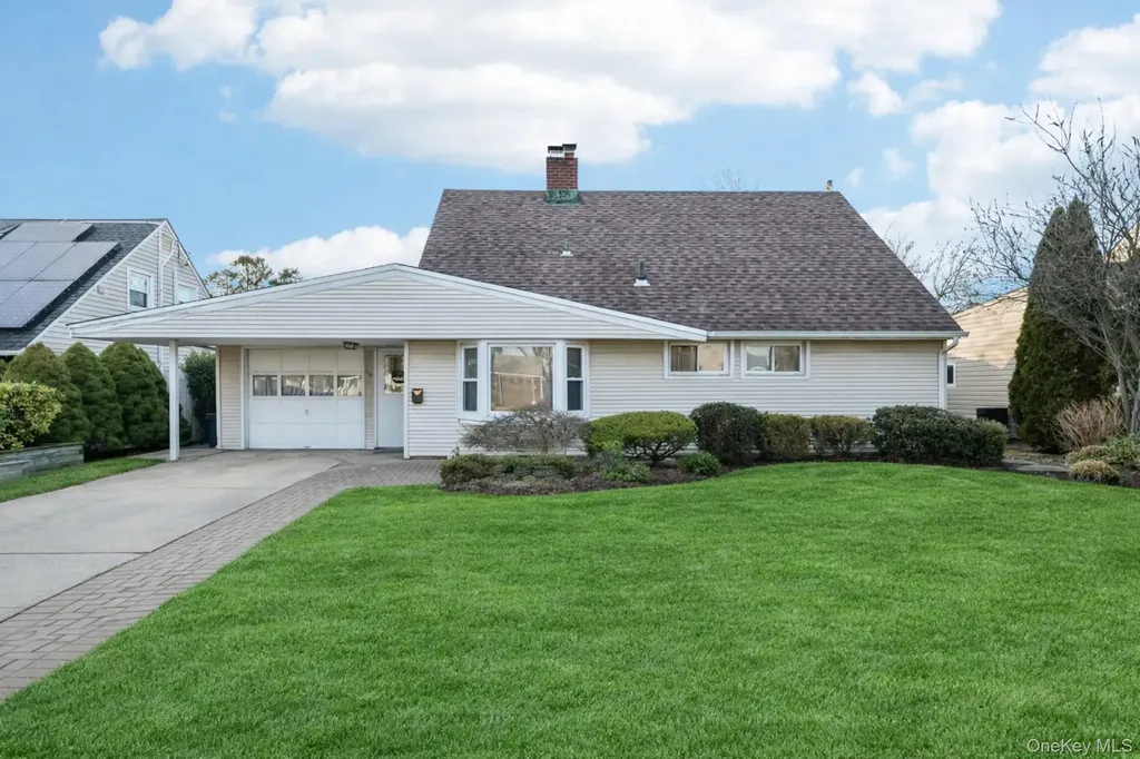 56 Jester Lane Levittown NY 11756