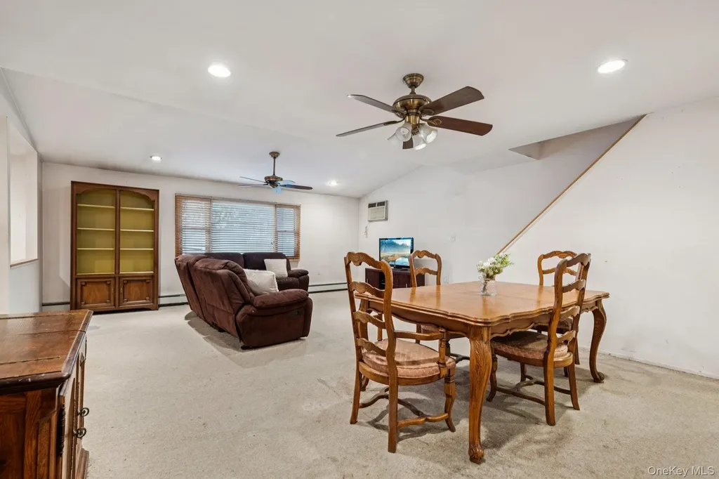 56 Jester Lane Levittown NY 11756