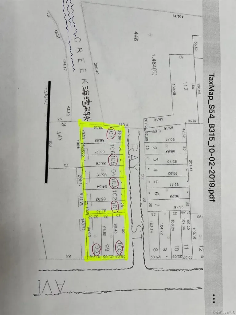 525 Ray Street Freeport NY 11520