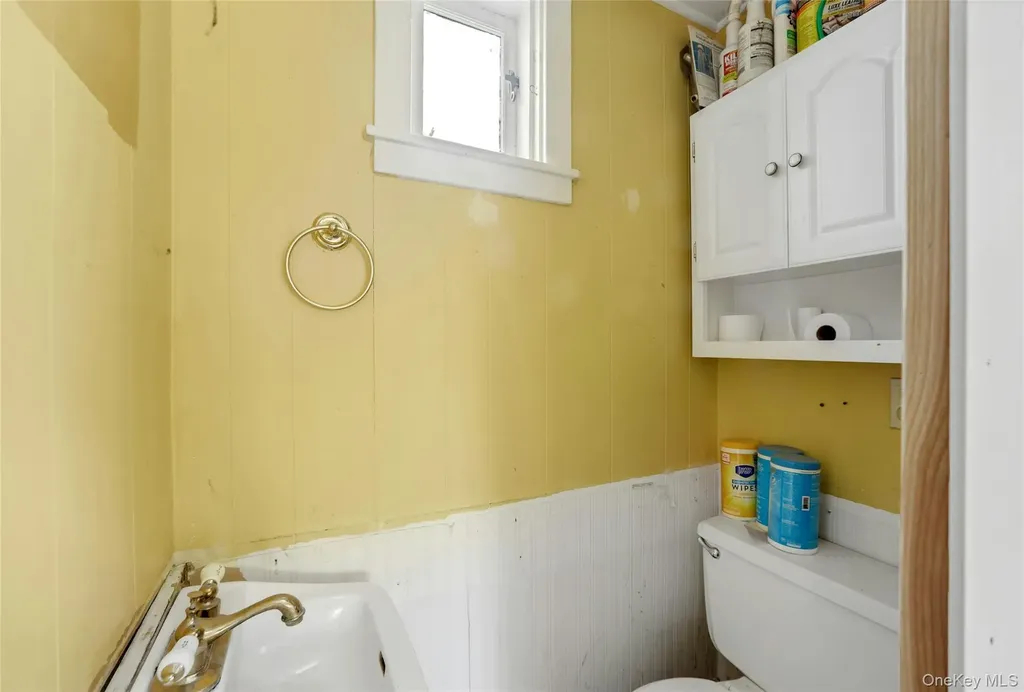 22 Orchard Street Suffern NY 10901