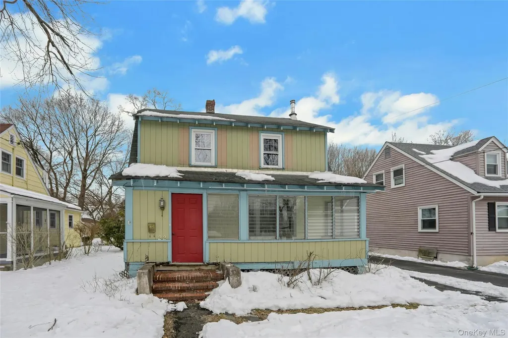 22 Orchard Street Suffern NY 10901