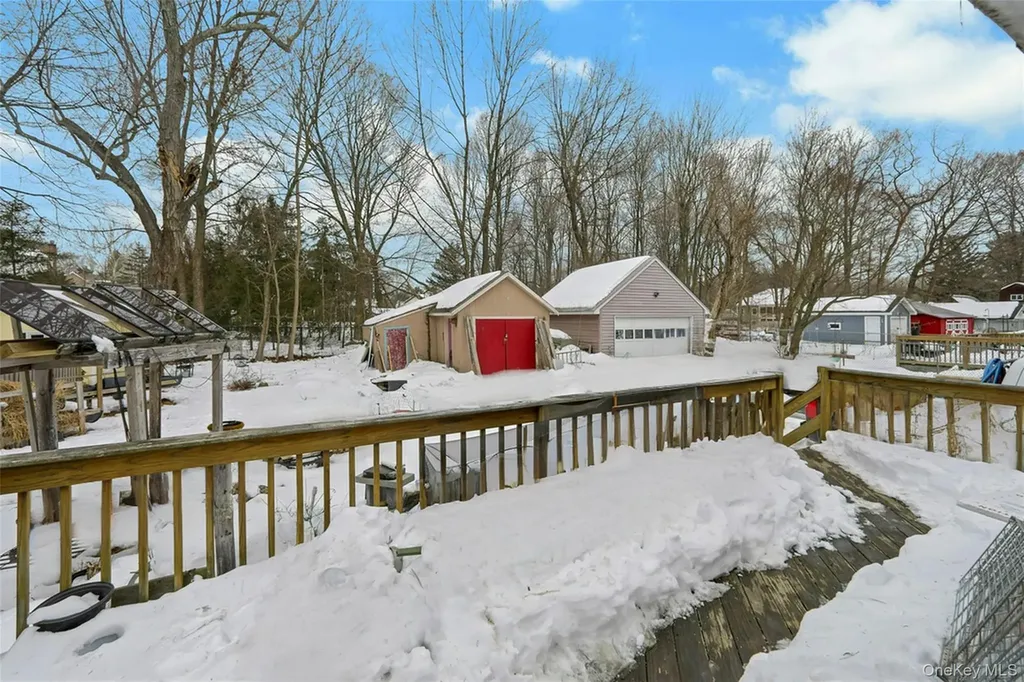 22 Orchard Street Suffern NY 10901
