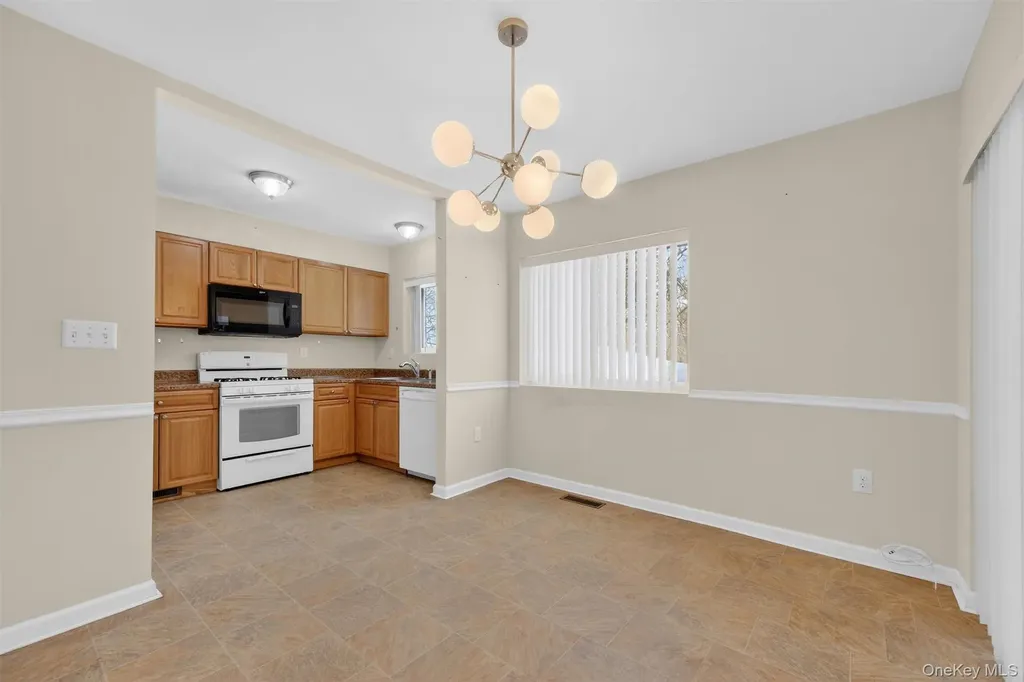 9 Nicole Circle Ossining NY 10562