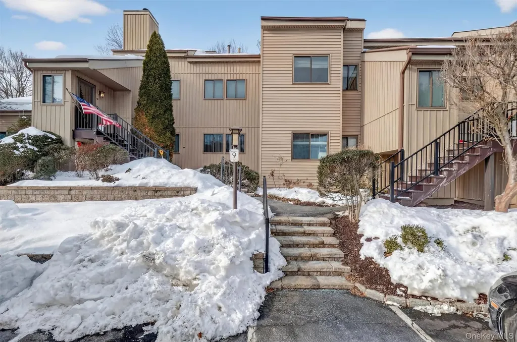 9 Nicole Circle Ossining NY 10562