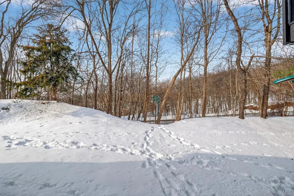 9 Nicole Circle Ossining NY 10562