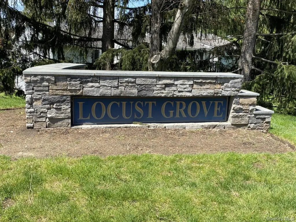 7 Ivy Court Fishkill NY 12524
