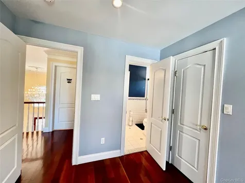 3683 Orchard Road Wantagh NY 11793