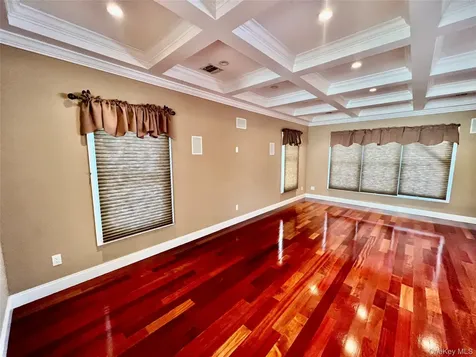 3683 Orchard Road Wantagh NY 11793