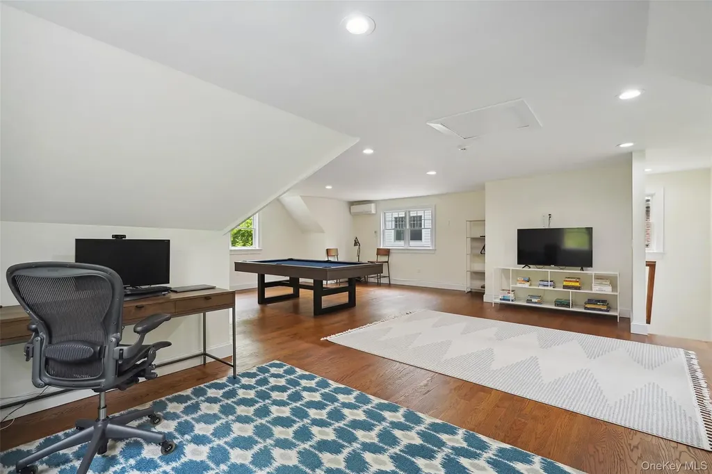 2 Bluestone Lane South Salem NY 10590