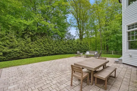 2 Bluestone Lane South Salem NY 10590