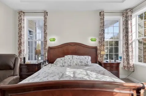 13 Tompkins Lane Hopewell Junction NY 12533