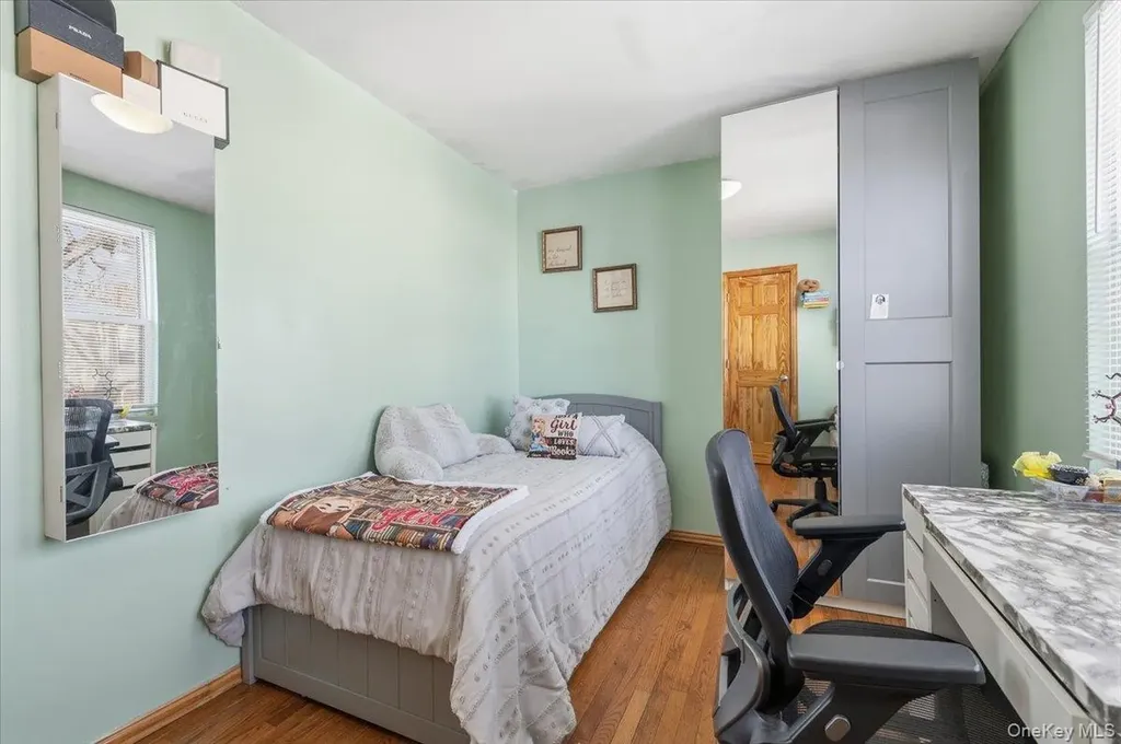 6915 69th Street Glendale NY 11385
