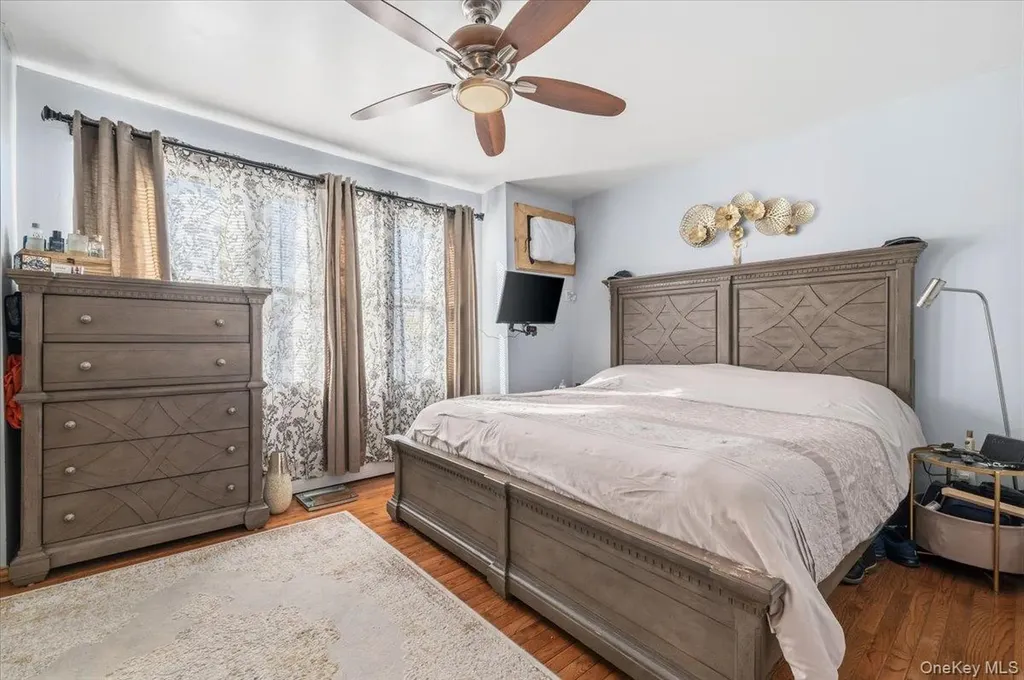 6915 69th Street Glendale NY 11385