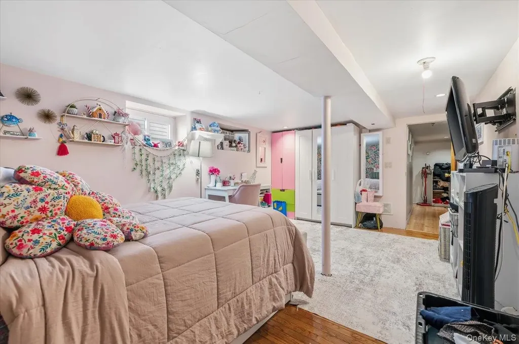 6915 69th Street Glendale NY 11385