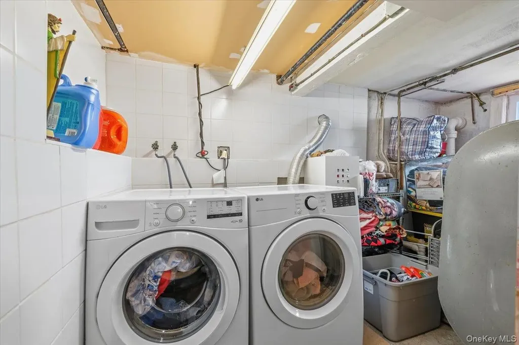 6915 69th Street Glendale NY 11385