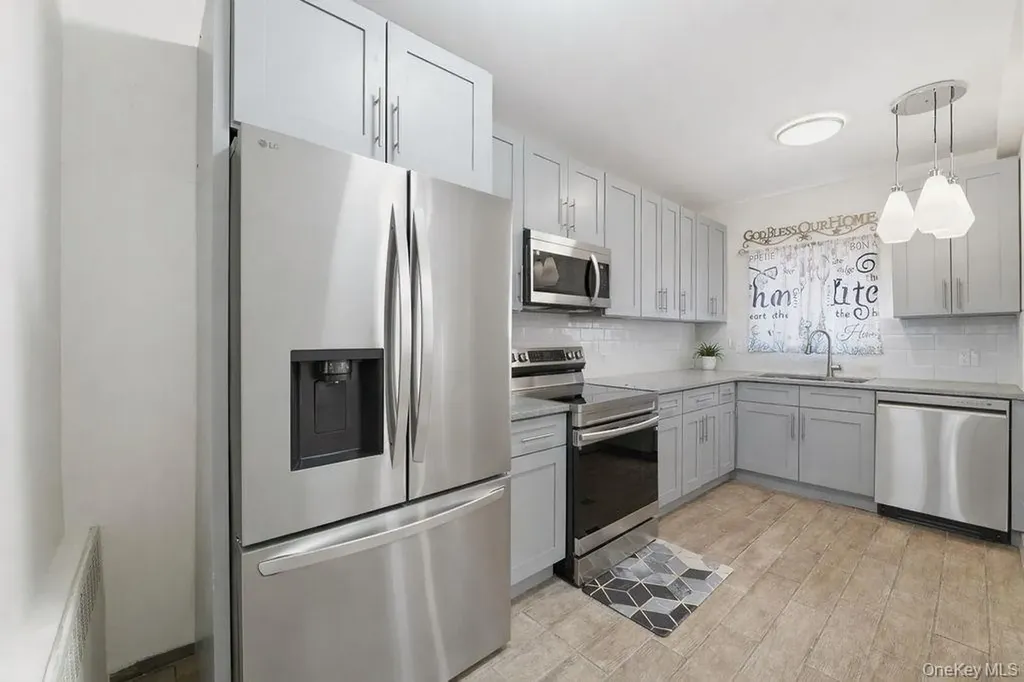 238 E 88th Street Brooklyn NY 11236