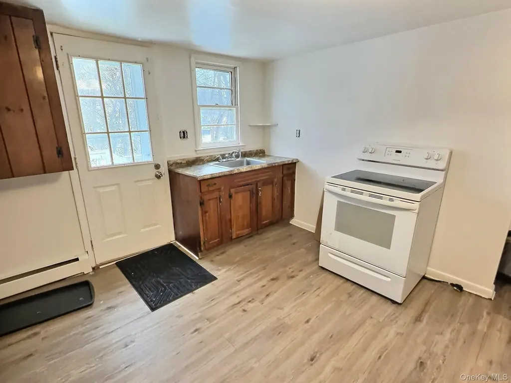 4 Pilgrim Terrace Poughkeepsie NY 12601