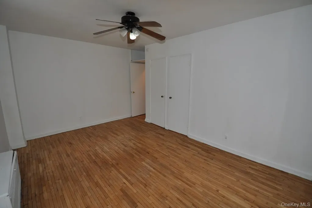 142 Garth Road Scarsdale NY 10583