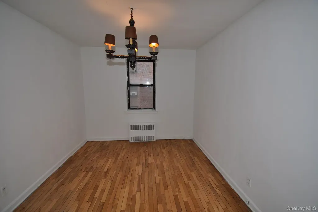 142 Garth Road Scarsdale NY 10583