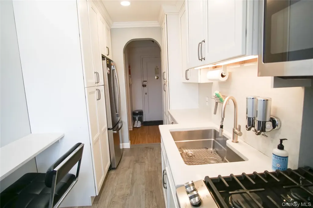 3321 Bruckner Boulevard Bronx NY 10461