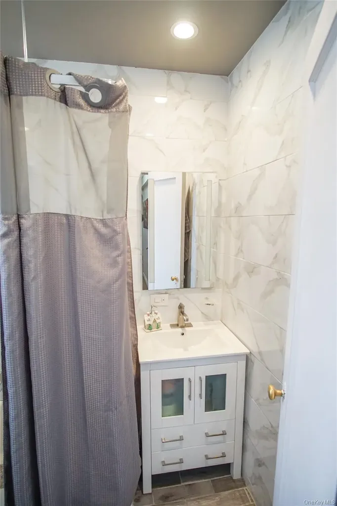3321 Bruckner Boulevard Bronx NY 10461