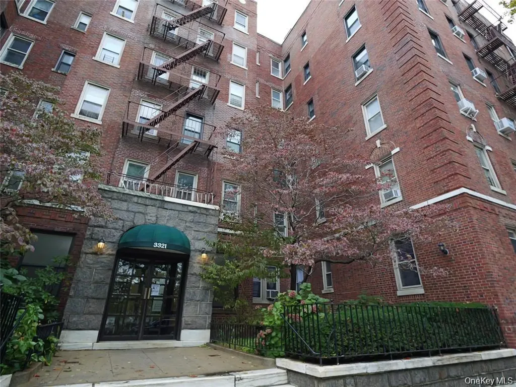 3321 Bruckner Boulevard Bronx NY 10461