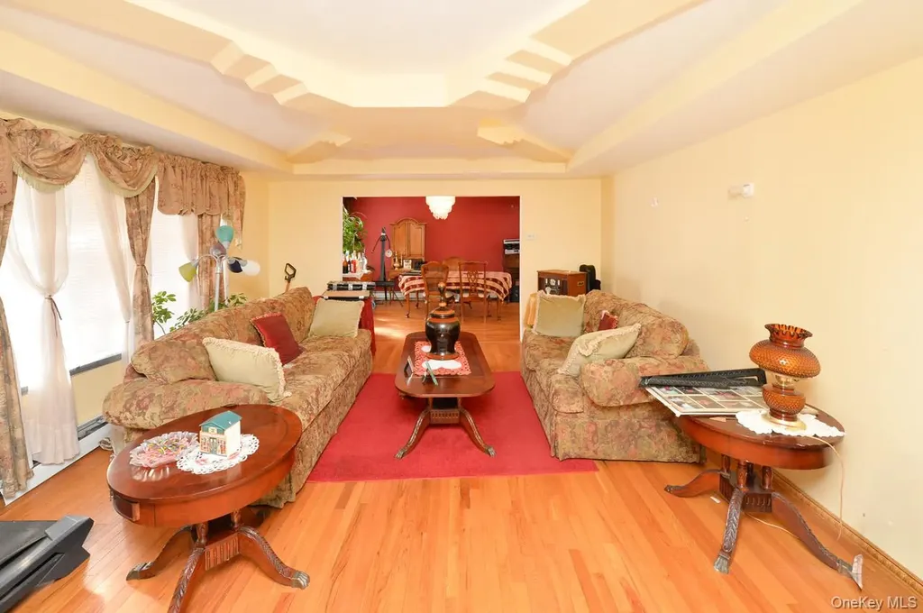 7 S Oak Street Spring Valley NY 10977