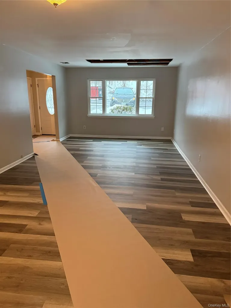 276 Temple Hill Road New Windsor NY 12553